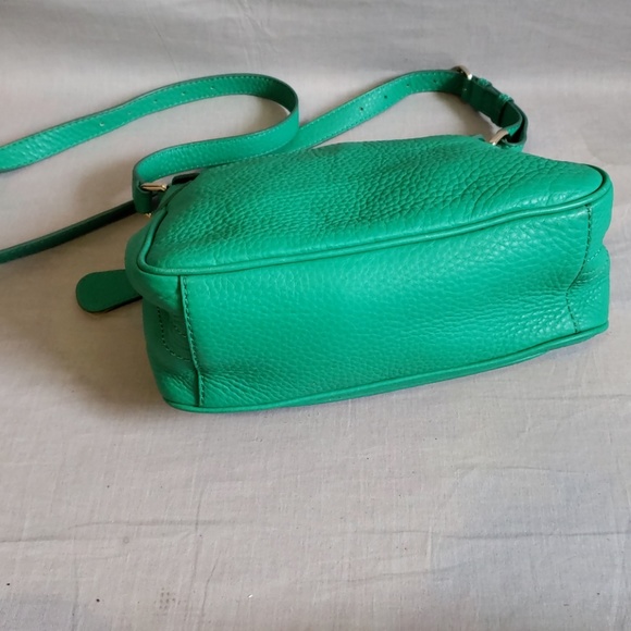 Cole Haan Sling Purse Green Leather Medium - Picture 4 of 7